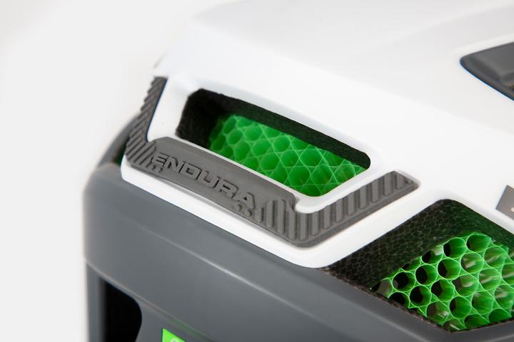 Actual product image Endura MT500 MIPS (51 - 56 cm)