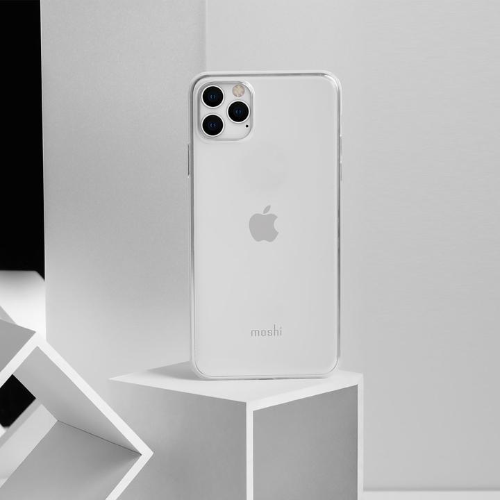 Produktbild Moshi SuperSkin for iPhone 11 Pro Max - Exceptionally thin Protective Case - Crystal Clear (Apple iPhone 11 Pro Max)