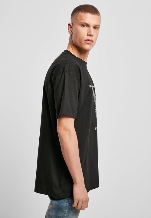 Actual product image Urban Classics Ready to fly Oversize Tee - 119379 (M)