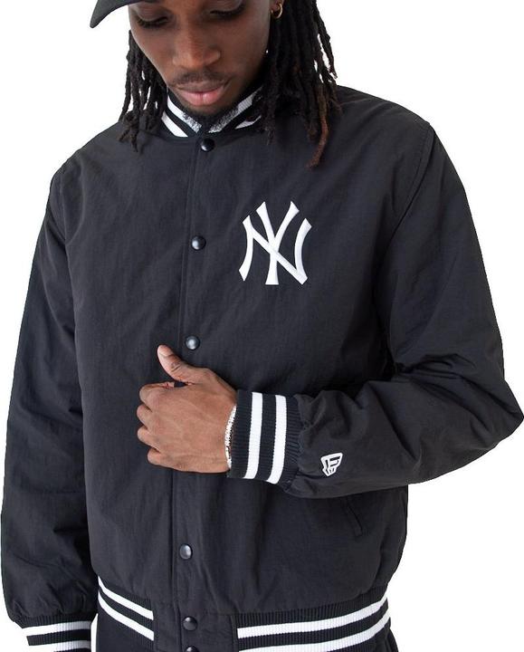 Actual product image New Era College Bomber Jacket - BACKPRINT NY Yankees - M (M)