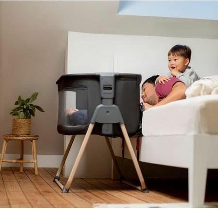 Actual product image Maxi-Cosi Tori co-sleeper Beyond Graphite Eco