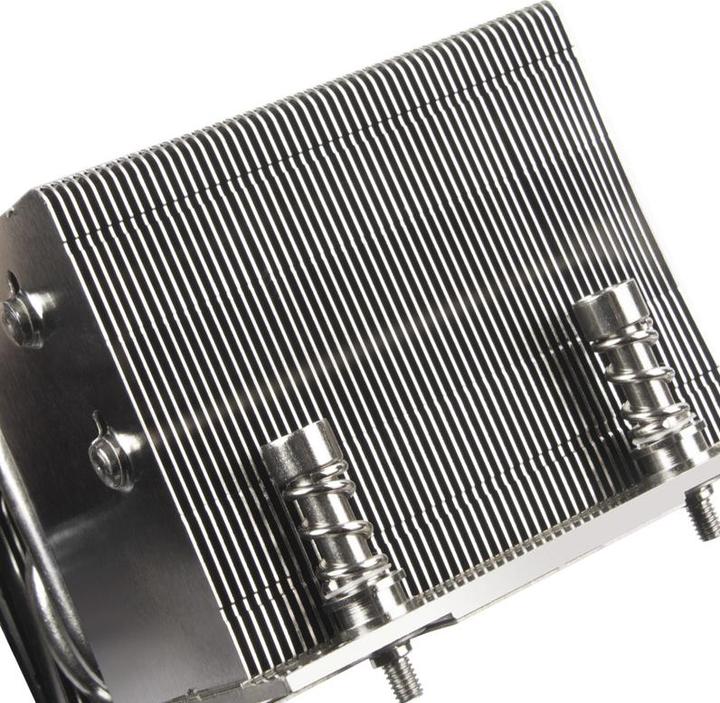 Produktbild Silverstone SST-XE02-SP3 CPU-Kühler für 2U-SFF-Server - AMD SP3 / TR4 (117 mm)