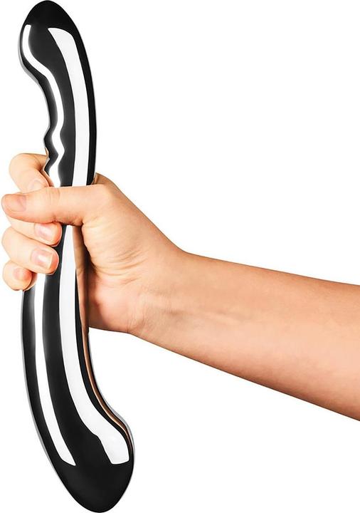 Actual product image Le Wand Contour stainless steel dildo