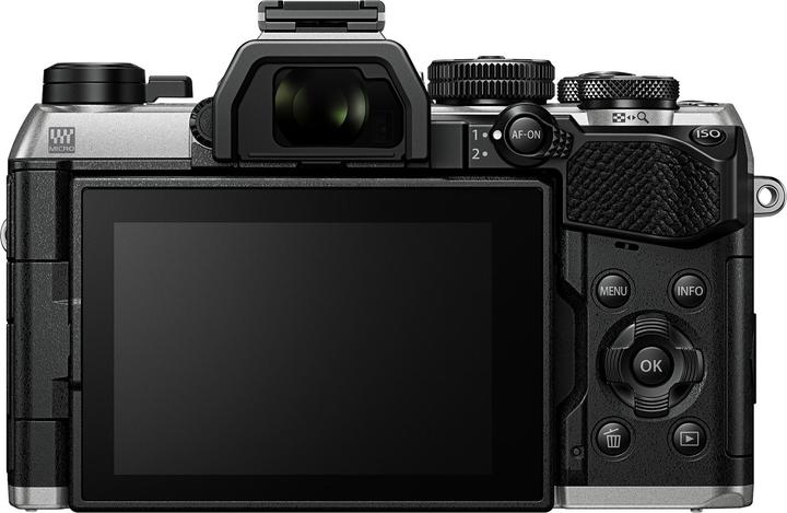 Actual product image OM System OM-5 Mark II BODY SLV (20.40 Mpx)