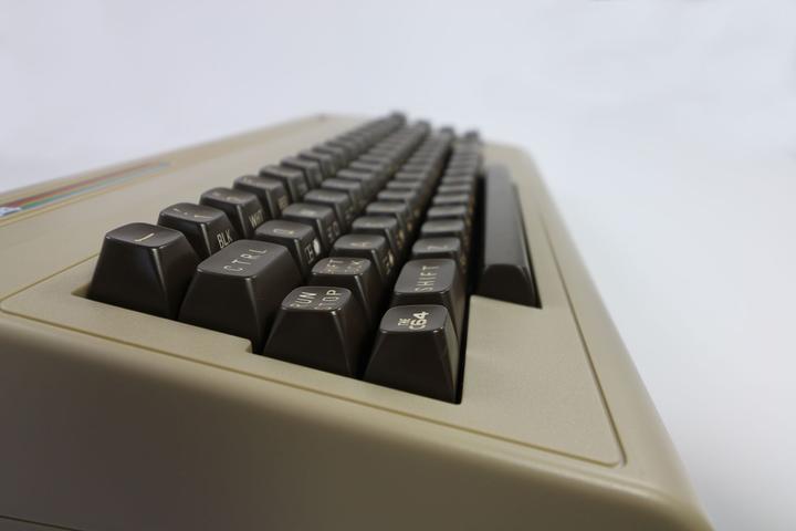 Produktbild Retro Games The C64 "Maxi"