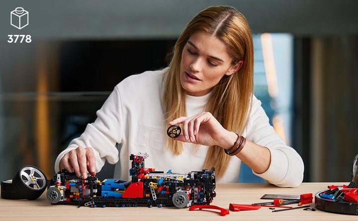 Produktbild LEGO Ferrari Daytona (42143, LEGO Technic)