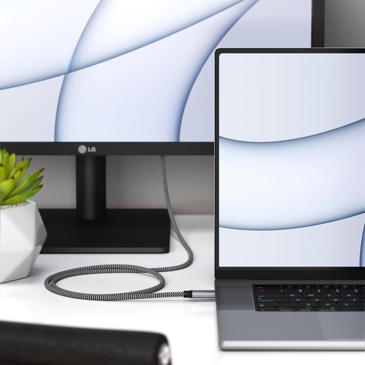 Actual product image Satechi USB4-C – USB-C (0.80 m, USB 4.0)