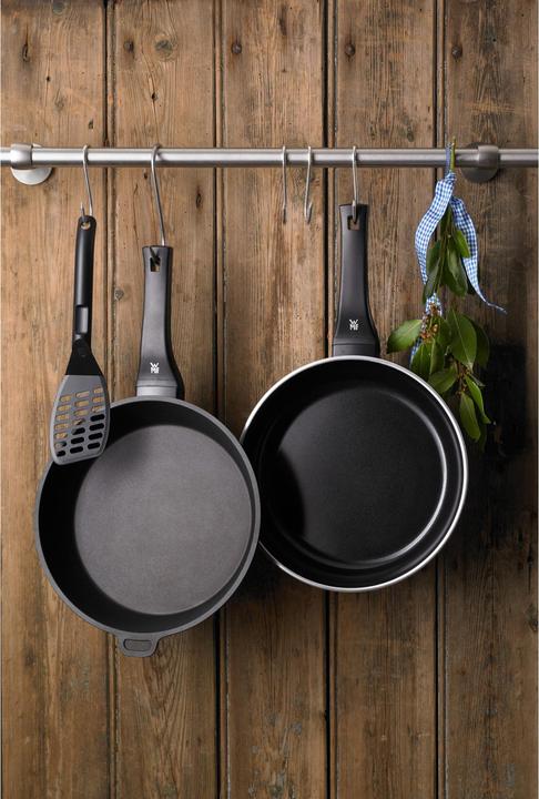 Actual product image WMF PermaDur Premium (24 cm, Frying pan, Cast aluminium)