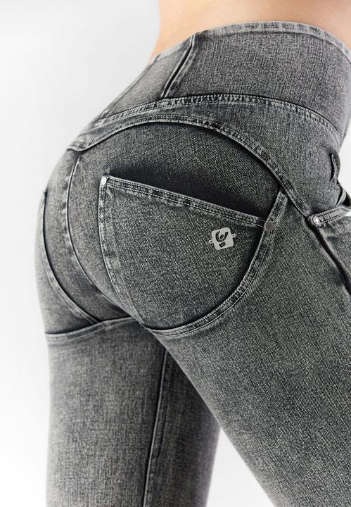 Image du produit Freddy WR.UP® SNUG Shaping Pants 7/8 WRUPSNUG14HF211 (XL)