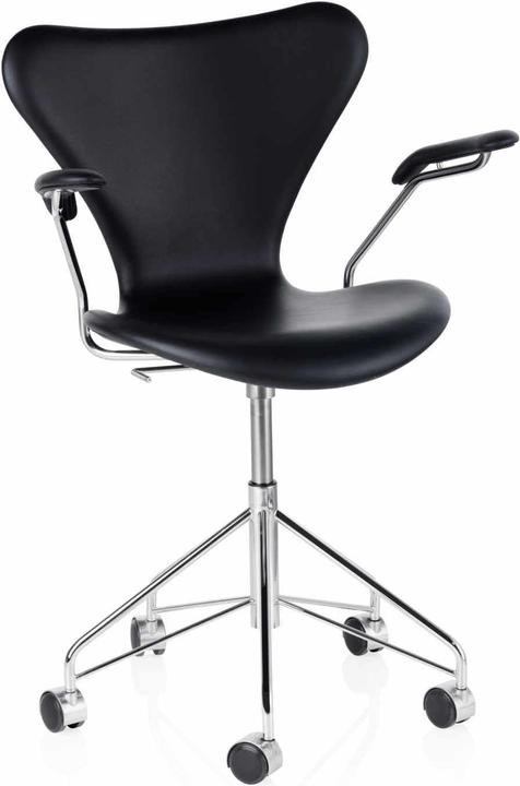 Actual product image Fritz Hansen The 8 Series