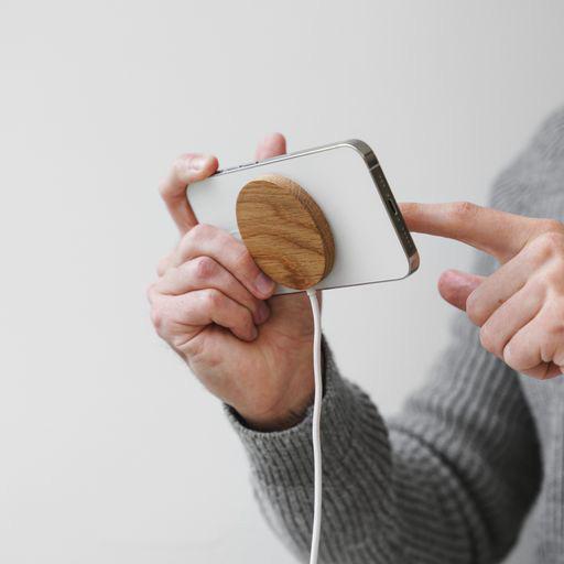 Produktbild Woodcessories MagPad (10 W)