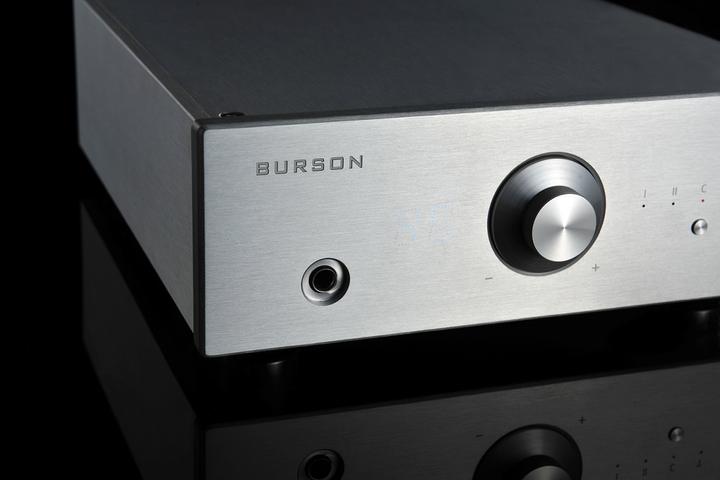 Actual product image Burson Conductor V2+ Silver (USB-DAC)