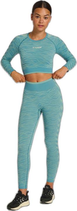 Actual product image hummel Mt Saga Seamless Crop T-Shirt Ls (L)