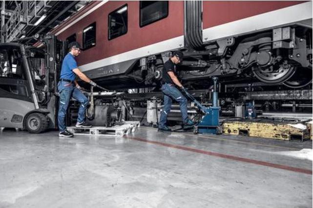 Produktbild Uvex Safety 69378 (S1, 44)
