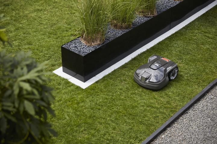 Image du produit Husqvarna 305 Automower (600 m², Câble périphérique)