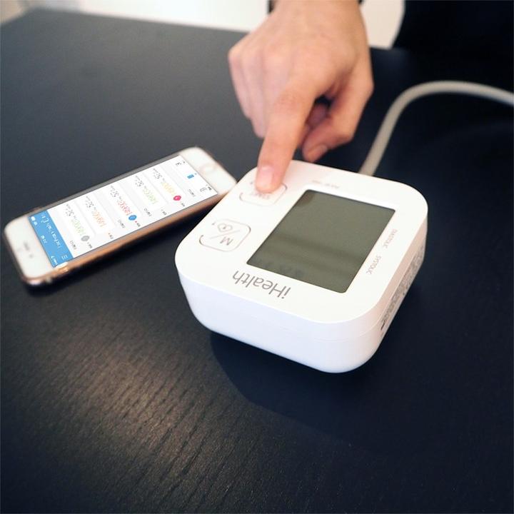 Produktbild iHealth Blutdruckmessgerät BP Track Wireless, Touchscreen: Ja (Blutdruckmessgerät Oberarm)