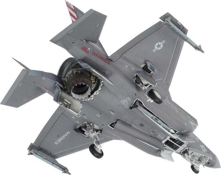 Actual product image Tamiya F-35B Lightning II