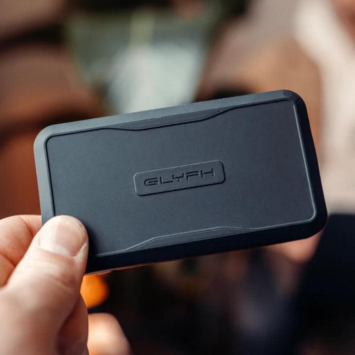 Produktbild Glyph Atom Pro V2 (8000 GB)