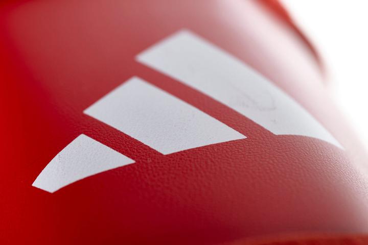 Actual product image adidas Shin Guard (S)