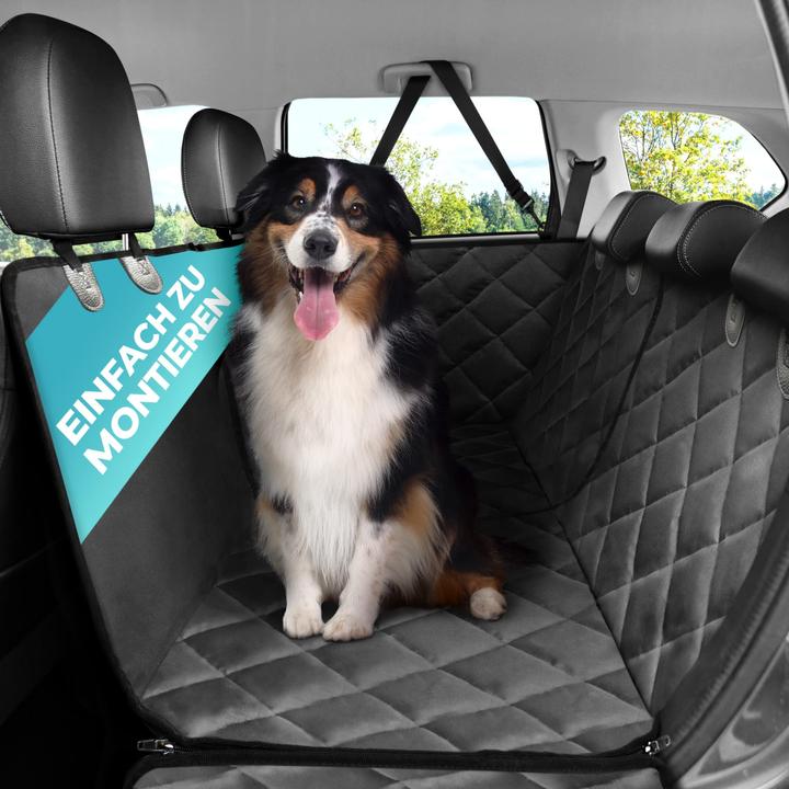 Actual product image Heldenwerk Backseat choke blanket for dogs
