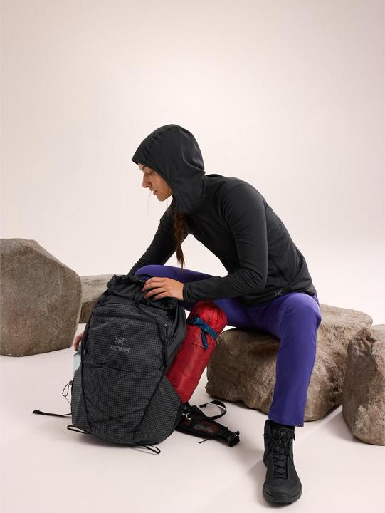 Actual product image Arc'teryx Kyanite LT Hoodie (XS)