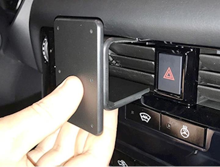 Actual product image Brodit 855697 Car mount Nissan Qashqai 22-