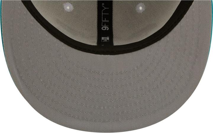 Actual product image New Era 9Fifty Retro Miami Dolphins 305