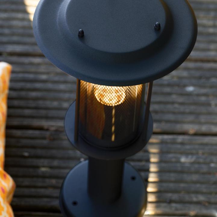 Immagine prodotto Brilliant Detroit apparecchio a base per esterni 40cm nero opaco metallo/plastica 1x A6 (E27, IP44)