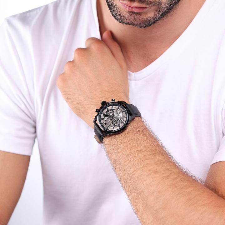 Produktbild Police Menelik (Analoguhr, 44 mm)