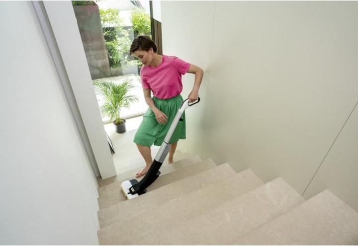 Actual product image Kärcher Hard floor cleaner FC 4-4 Battery Set 4B Duo
