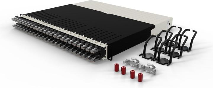 Produktbild PATCHBOX one / 8RU / Cat 6A, UTP, 0.8 m, Schwarz (U/UTP, CAT6a, 0.80 m)