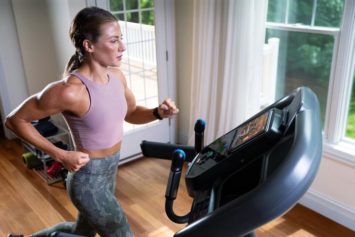 Actual product image Horizon Fitness 7.0AT