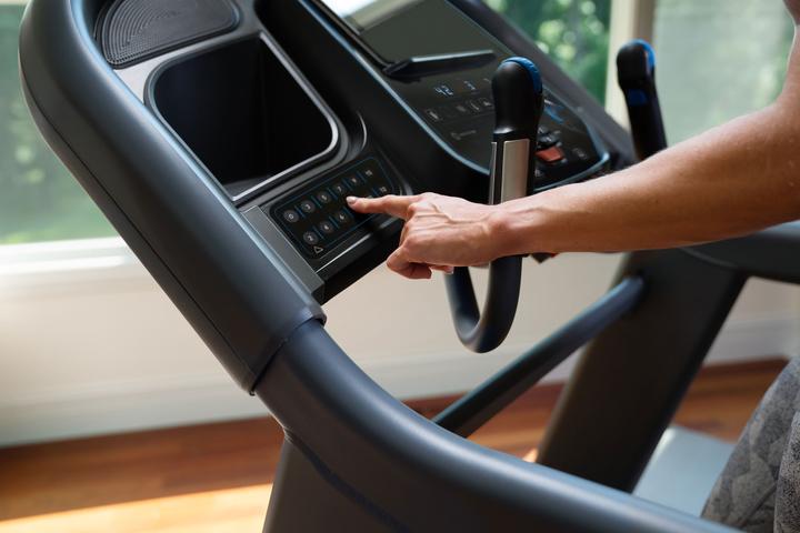 Actual product image Horizon Fitness 7.0AT