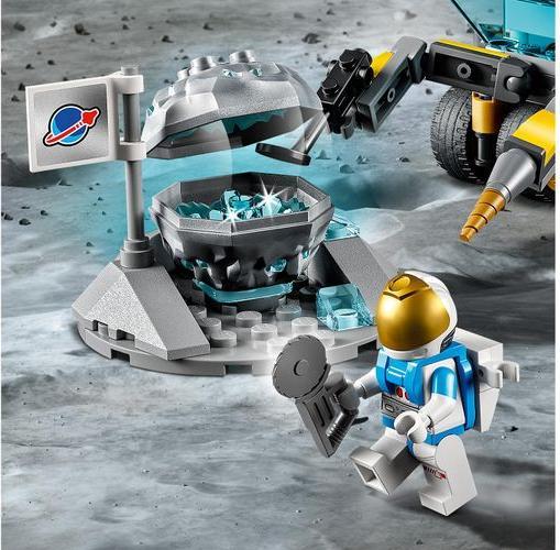 Actual product image LEGO Lunar rover (60348, LEGO City)