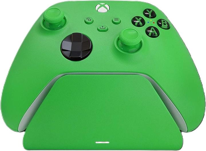 Actual product image Razer Universal Quick Charging Stand for Xbox - Velocity Green (P) (Xbox Series S, Xbox Series X)