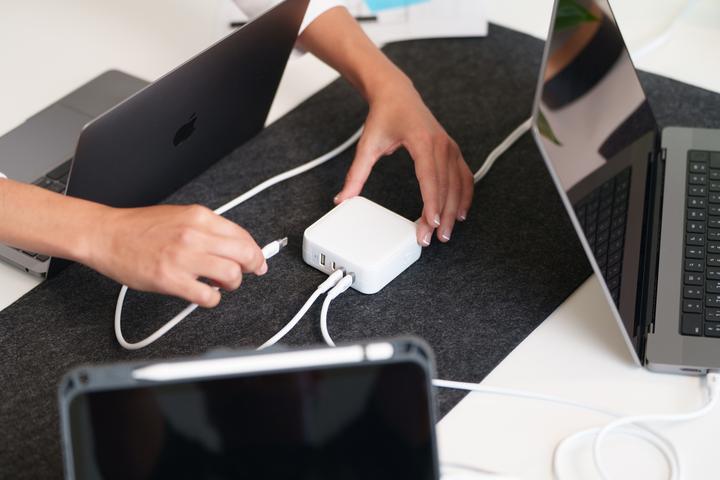 Immagine prodotto Targus Caricatore HyperJuice USB-C (100 W)
