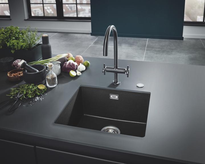 Actual product image Grohe Two-handle sink mixer ATRIO 1/2" C-outlet su-st