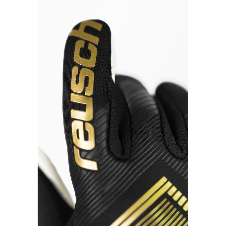 Actual product image Reusch Football Fastgrip Silver (4.5)