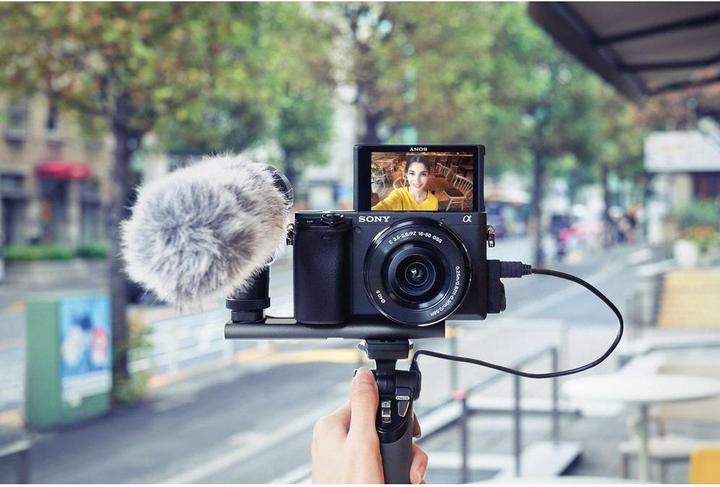 Produktbild Sony Alpha 6400 Kit (16 - 50 mm, 24.20 Mpx, APS-C / DX)