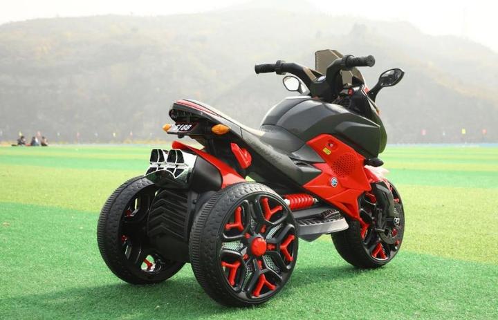 Immagine prodotto Es-toys Moto elettrica per bambini 5118 (6 V)