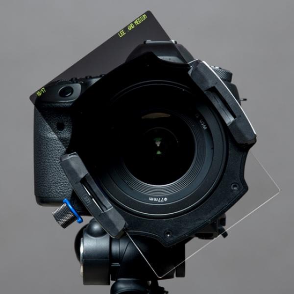 Produktbild Lee Filters LEE 100 Holder Filterhalter für das System 100 (100 mm, Filteradapter)