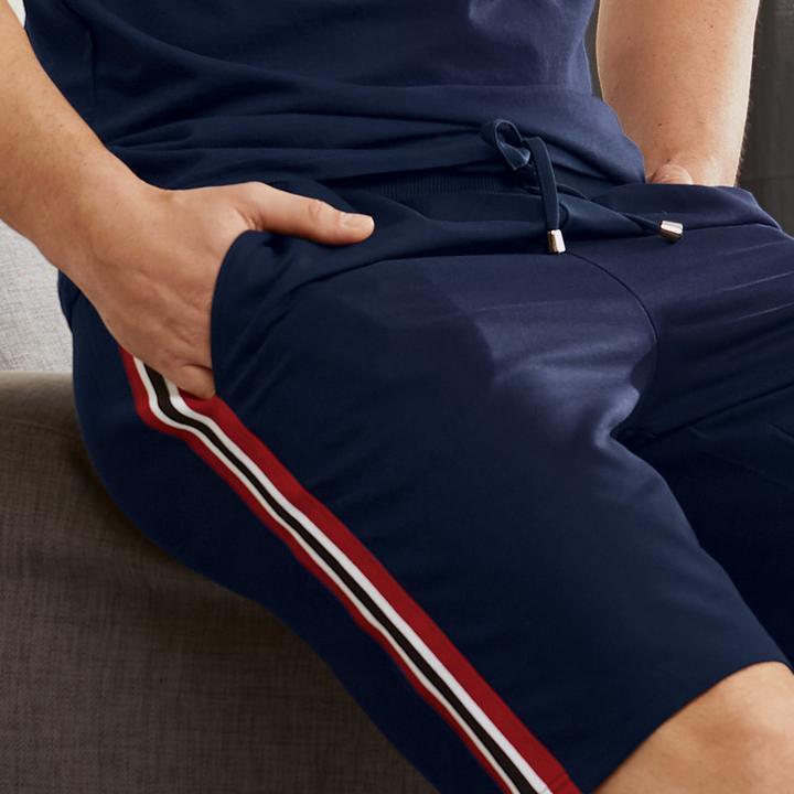 Produktbild Erwin Müller Herren-Freizeithose, kurz (52)