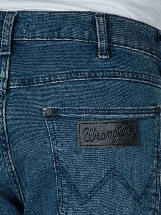 Actual product image Wrangler 10020323 (W32/L34)