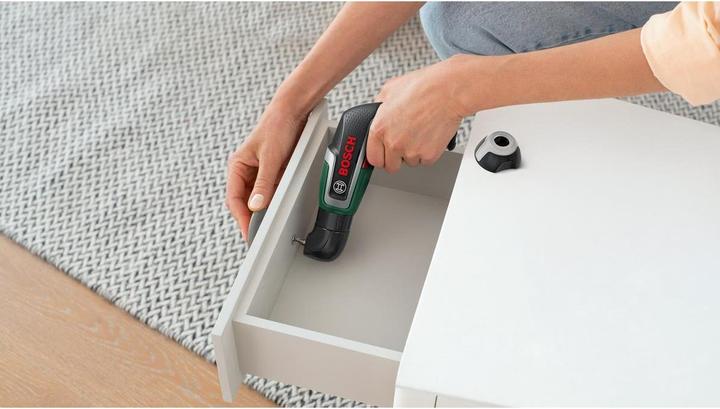 Produktbild Bosch Home & Garden IXO 7-Set (Akkubetrieb)