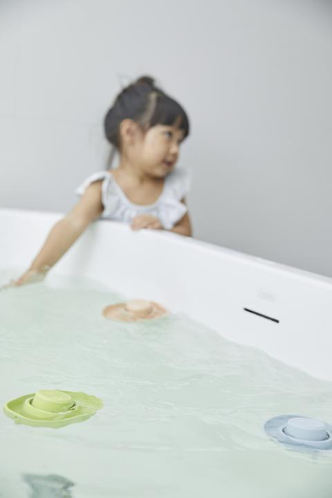 Image du produit Plantoys Bateau cabriolet orange past en caoutchouc