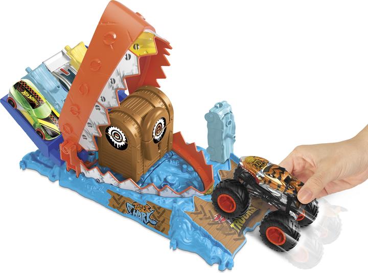 Actual product image Hot Wheels Monster Trucks Arena Smashers Entry Challenge - Tiger Shark Treasure Chomp Challenge