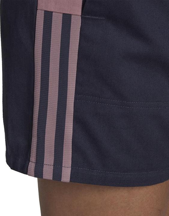 Produktbild adidas Tiro High-Waisted Shorts (XS)