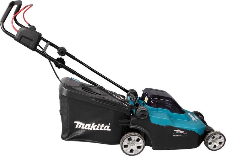 Actual product image Makita DLM382PM2 (Rechargeable battery operated)