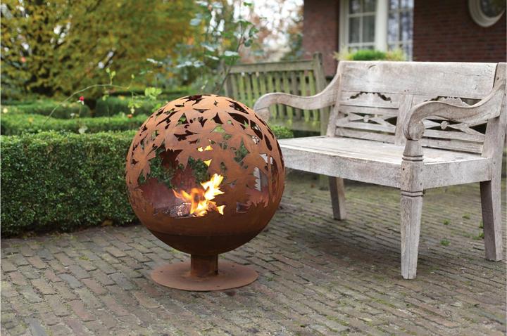 Actual product image Esschert Design Fire Bowl Ball Leaves, Ø 55.8 cm, Rust (58 cm)