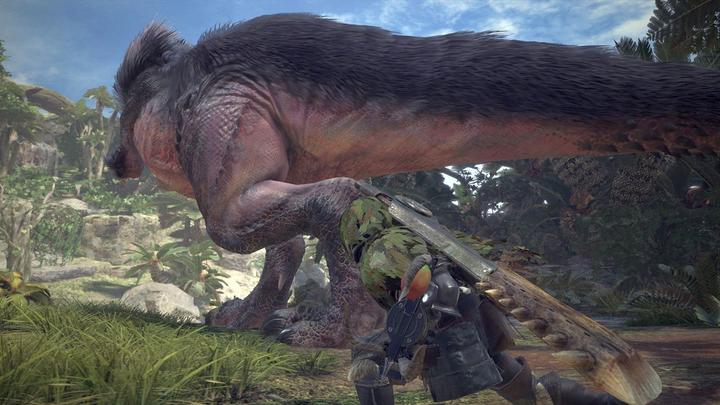 Actual product image Capcom Monster Hunter: World (PS4, Multilingual)